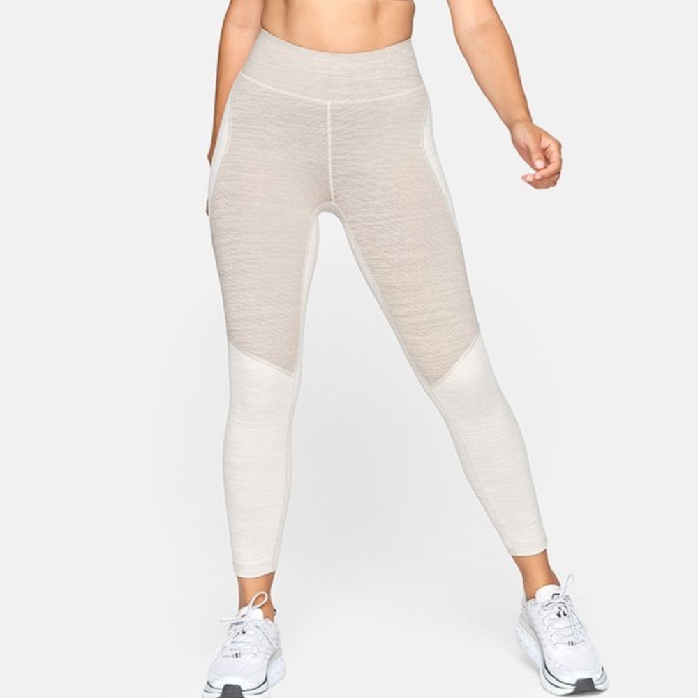 Outdoor Voices TechSweat 3/4 Two-Tone Leggings